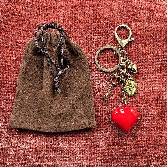 HEARTS AND FLOWERS Bag Charm Gold Tone 🌺 - Picture 1 of 9